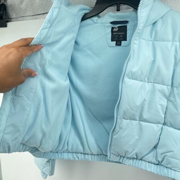 All in Motion Girls Blue Short Puffer Jacket M(8) NWT Wind & Water Resistant Zip - Picture 16 of 17